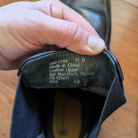 Dockers Black Men’s Leather Chelsea Boots - Picture 5 of 7